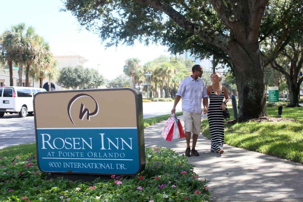 Rosen Inn at Pointe Orlando - Sun Tours Orlando