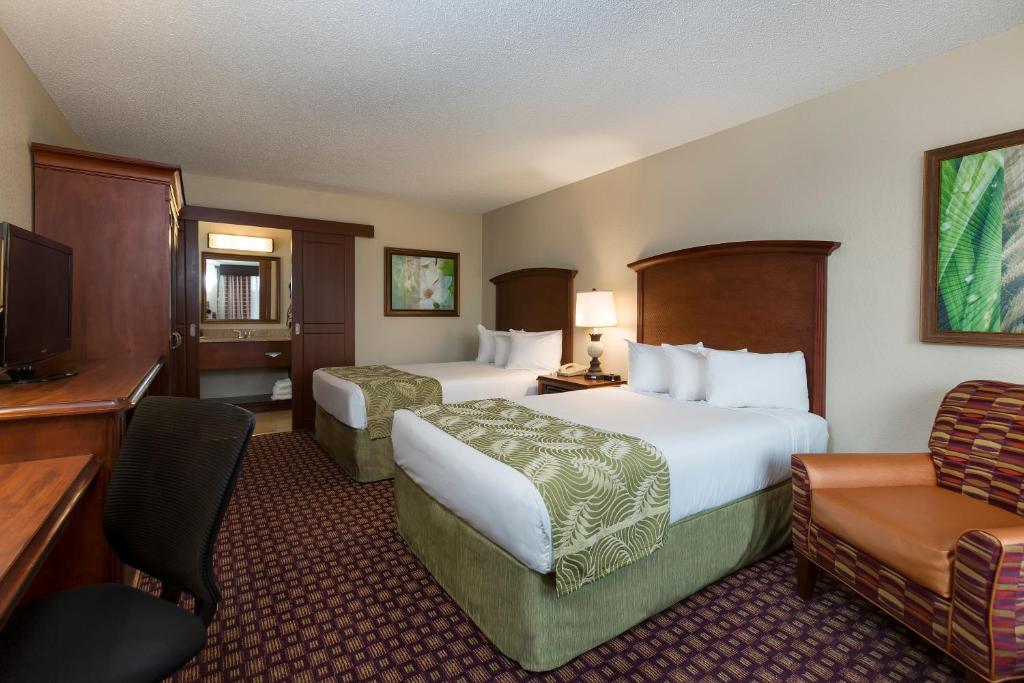 Rosen Inn at Pointe Orlando - Sun Tours Orlando